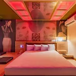 Dragon Motel (Adults Only)