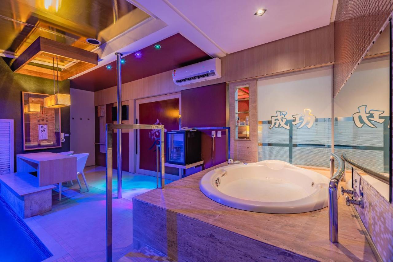 Dragon (adults Only) Hotel do amor *